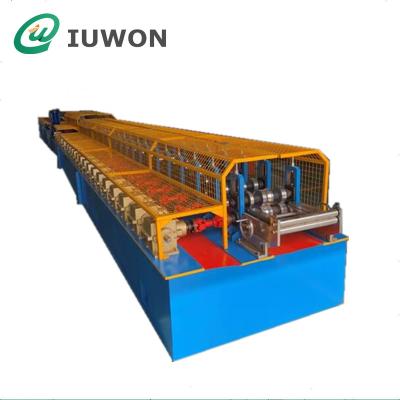 China Automatic Building Material Stores PU Rolling Shutter Door Profile Making Machine for sale