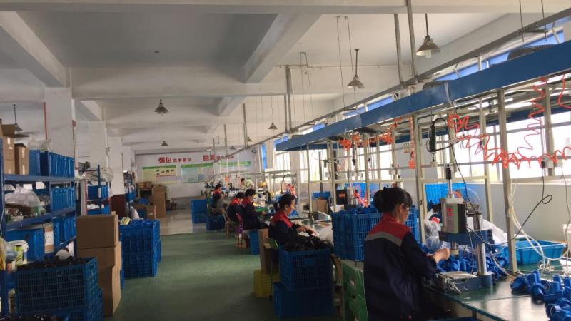 Verified China supplier - Cixi Chengtuo Hardware Parts Factory