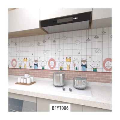 Cina Adesivi per piastrelle di parete impermeabili e adesivi per piastrelle di parete per cucina Backsplash Decor Modello geometrico Isolamento termico in vendita