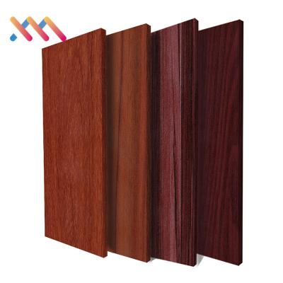 China Película de PVC de grano de madera brillante de 0,14 mm a 0,16 mm de espesor Película en relieve de madera en venta