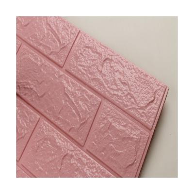 Chine Autocollant pour murs en PE en mousse rose 5 mm épaisseur Autocollants pour murs en briques en PE en mousse 3D à vendre