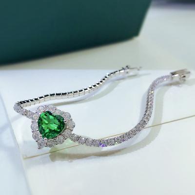 China OEVAS 2022 New S925 Silver Graceful Fashion Simple Fresh Style Emerald Heart Bracelet Jewelry Lady for sale