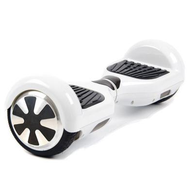 China Teenager short Distance travel 2 Wheeled Self Balancing Scooter , 15km/h for sale