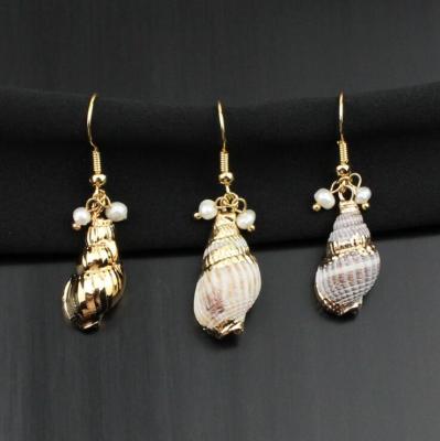 China 2021 Summer Women's Natural Jewelry Shell Pearl Earrings Gold Dangle Fashion Sea Conch TRENDY for sale