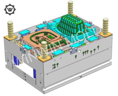 China Corredor frio métrico da modelação por injeção da cavidade de LKM multi para a tampa do carro do brinquedo à venda