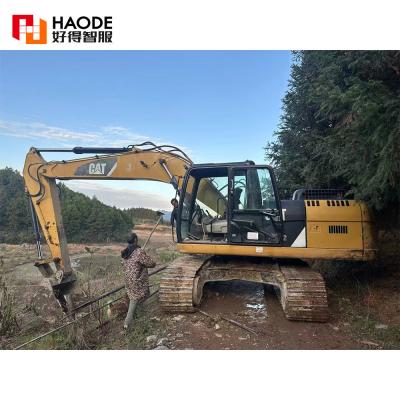 China 2014 Year Japan Origin Caterpillar 20t Used Construction Digging Machine 320d2 for sale