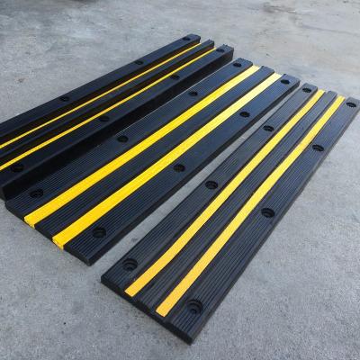 China 100% Recycled Solid Rubber Black Color 1000*250*45mm Reflective Bumper Wall RBB07 for sale