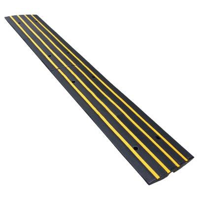 China Car Rubber Driveway Rubber Curb Ramp in 1.2m Sections for Roll-Edge Curb for sale