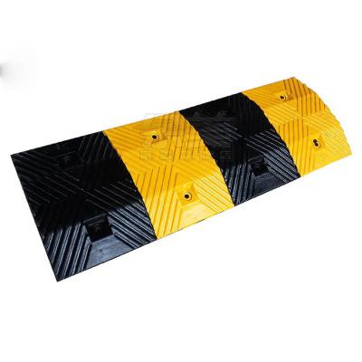 China 1000*350*50Mm Rubber Pavement Safety Commercial Truck Rubber Speed ​​Bumps for sale