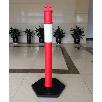 China Height Plastic Flexible Warning Bollard 1150Mm PE Road Safety PE Plastic Warning Post for sale