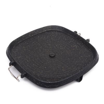 China Factory Supply Customized Box Logo Portable Grill Pan Viable Gifts Black Material BBQ Griddle Plate Metal Cover for sale