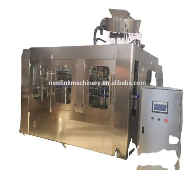 China Beverage Carbonated Water Filling Machine for sale