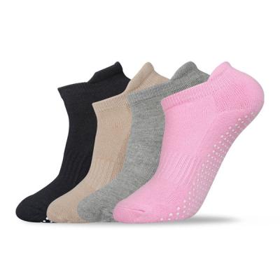 China Breathable Custom Rubber Grip Yoga Socks Trampoline Grip Socks For Women Lace Up Pilates Socks for sale