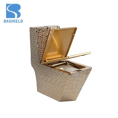 China Modern High Quality Double-flow Gold Rim Toilet Ceramic Lid Gold Toilet Bowl Set for sale