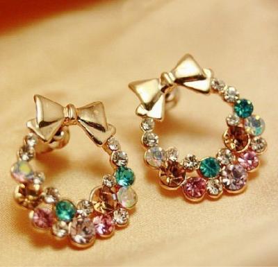 China Fashion jewelry women shinning diamonds bowknot stud earring for sale