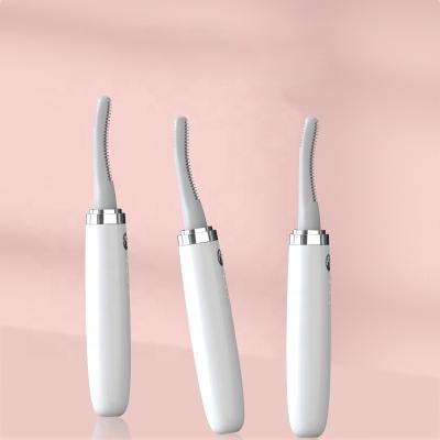 China 2021 New Version Private Label Tool USB Rechargeable HEATING Electric Heated Eyelash Curler for sale