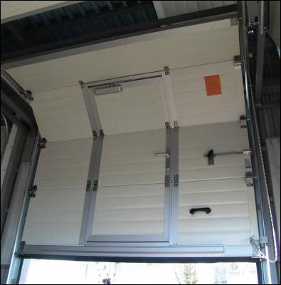 China New Automatic Hot Sale Industry Automatic Door With Steel Hardware And Lighting Windows for sale