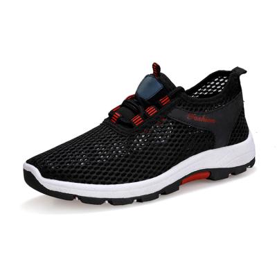 China Couple 2021 Breathable Hike Shoes Sports Shoes Fashion Mesh Comfortable Mens Womens Sneakers for sale