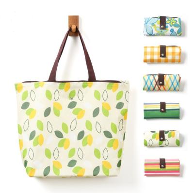 China Factory Cheap 600D Folding Stock Printing Color Can Customized Color Oxford Shopping Bag Waterproof Folding Tote Bag for sale