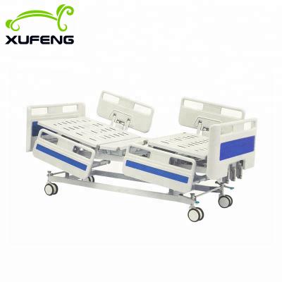 China Manual Crank Hospital Bed 3 Functions Inpatient Primordial Bed for sale