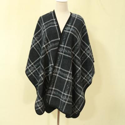 China New Winter Poncho Fashion Plaid Women Shawl Custom Fleece Shawl for sale