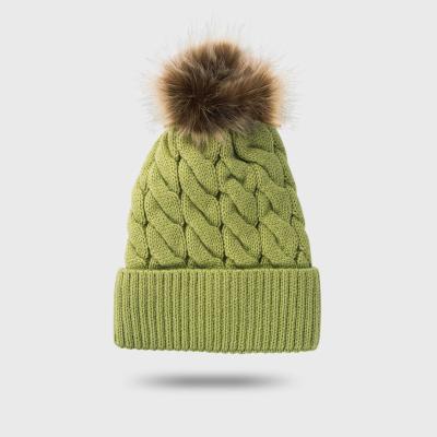 China JOINT Fashionable Woven Label Knitted Thick Running Stylish Short Open Caps Beanie Hat For Adults Winter for sale