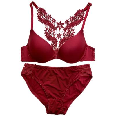 China QUICK DRY Best Selling high quality Women Bra And Panty Sets Sexy nightclub Silky Back underwear set comfortable  breathable bra for sale