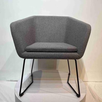 China W&R Factory PU Mold Foam Fabric Metal Frame Modern Design Hotel Furniture Reclining Restaurant Dining Chairs for sale