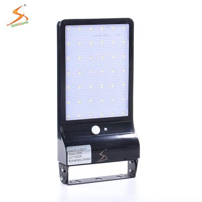 China Garden hot sale export products LED lighting sensor 20w outdoor residential solar led street light for sale