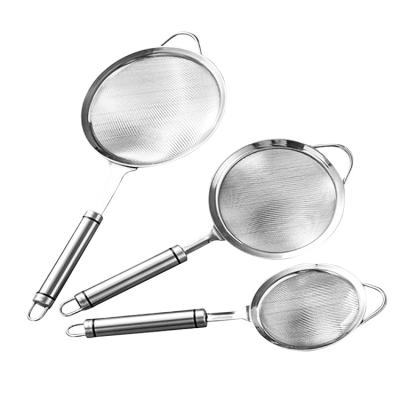 China 12CM Diameter Basket Standard Size Tools Stainless Steel Flour Baking Sieve Certificated With Handle for sale