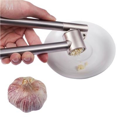 China Sustainable household use manual operation orblue garlic press Sustainable Kitchen Tools for sale