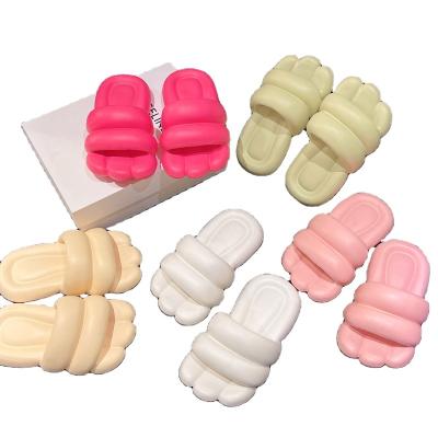 China Slides Slippers 2023 Outdoor Waterproof Comfortable Custom Comfortable Slide Slippers Massage Pillow Breathable Slide Slippers Rest Slide Slippers for sale