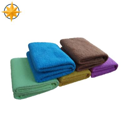 China Sustainable Microfiber Fabric 100% Lint Free Nonwoven Nylon For Auto Wash for sale