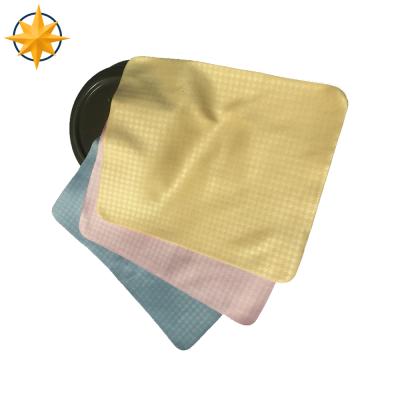 China Viable Wholesale 15*15cm Microfiber Glasses Cloth for sale