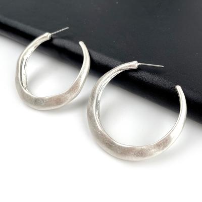 China KITI Fashion Design C Circle Shape FASHIONABLE Women Earrings Silver Plated Earring for sale