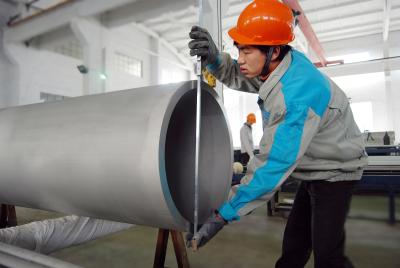 China Big Diameter Seamless Stainless Steel 316 Pipes Pickling Bright Annealing for sale