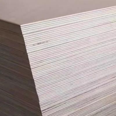 China Other manufacturers wholesale 16mm marine plywood building materials waterproof poplar 13 layers plywood for sale