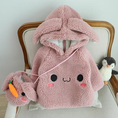 China Cotton Winter Baby Outcoat Love Design Pink White Warm Kids Clothes Hooded Clothing for sale