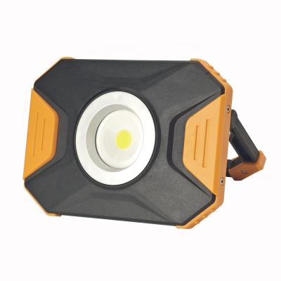 China 10W LANDSCAPE 180 Degree Multifunctional Folding Waterproof Bracket Wireless LED Work Light USB OUTPUT for sale