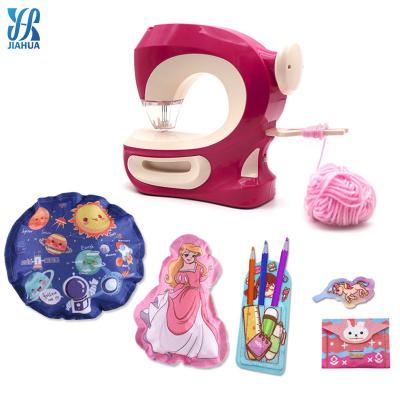 China Portable Two-speed Battery Operated Sewing Machine Toy Battery Operated Toy Home Juguete Children Beginner Sewing Machine 42.5*29*11cm for sale