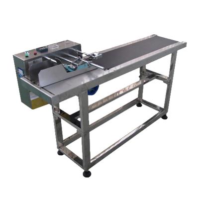 China Automatic Apparel Faithcoding Face Mask Feeder Plastic Bags Counting Paging Machine For Pillow Packing for sale