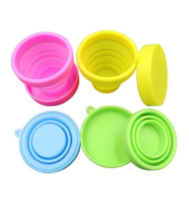 China FREE SAMPLE Promotion Silicone Stocked Collapsible Mugs With Hole For String Travel Coffee Mug Office Water Hot Selling Outdoor Cup for sale