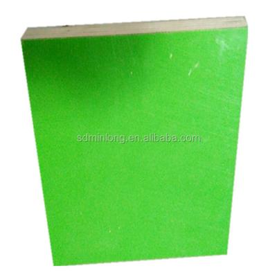 China Traditional 18mm Green PP Plastic Sheet Faced Plywood With Poplar Core for sale