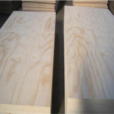 China Linyi Traditional Cheap Packing Wooden Crate Plywood Sheet Wooden Pallet for sale