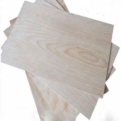 China Decoration 2mm, 3mm, 4mm, 5mm, 6mm, 8mm, 12mm, 15mm, 18mm Furniture Pine Faced Plywood for sale