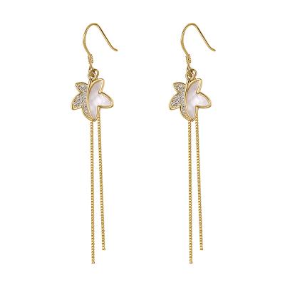 China Fashion statement environmental friendly earrings wholesale maple leaf earrings high quality gold plated earrings 925 silver for sale