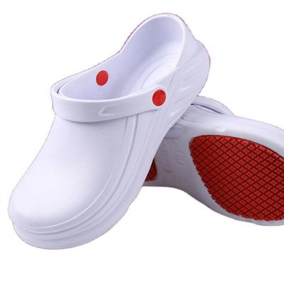 China Factory Size 36-47# Large Kitchen Work Shoes Anti-skid Non - Slip Chef Shoes Kitchen Clogs Fall And Winter for sale