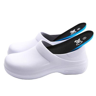 China Safety Shoes Men Chef Work Shoes Medical Surgical Slippers Women Hospital Slip Resistant Slip Resistant Shoes for sale