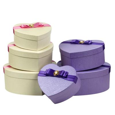 China Heaven and Earth Gift Box Elegant Heart Shaped Gift Box Recyclable Best Price for sale