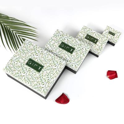 China Biodegradable Gift Cardboard Gift Boxes Wholesale FCS Rigid Cardboard Gift Boxes for sale